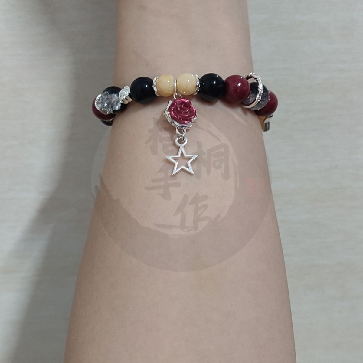 Pulsera de circo de Anime The  - Jewelry Making Party reseña y precio