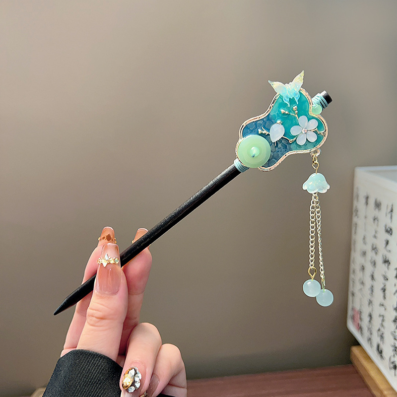 Horquilla Clásica con Borlas,  - Jewelry Making With Beads reseña y precio